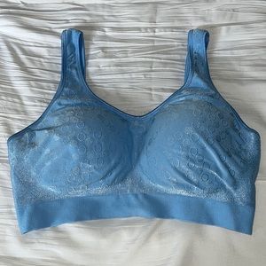 Bali blue lined cup M used in great condition